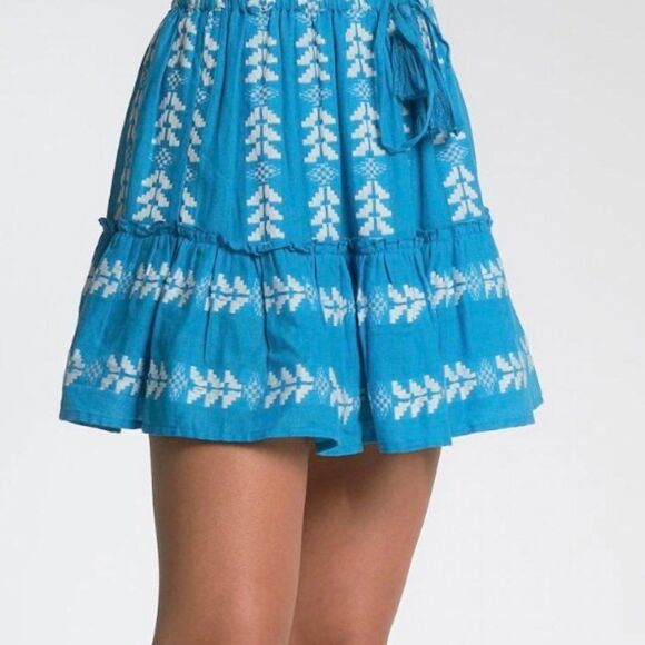 Elan blue with white arrow tribal design skirt with ruffle sz med - Picture 2 of 14